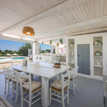 Holiday home Td Trulli Del Podere Trulli With Pool & Scenic View *