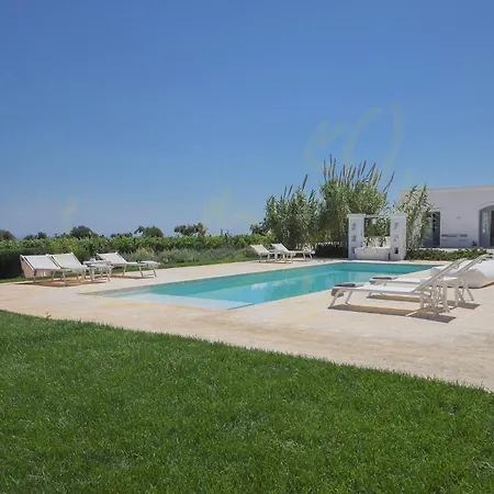 Td Trulli Del Podere Trulli W Pool Scenic View *