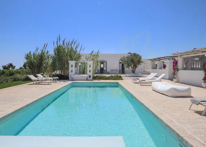Td Trulli Del Podere Trulli W Pool Scenic View