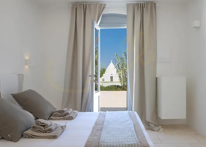 Feriehus Td Trulli Del Podere Trulli W Pool Scenic View