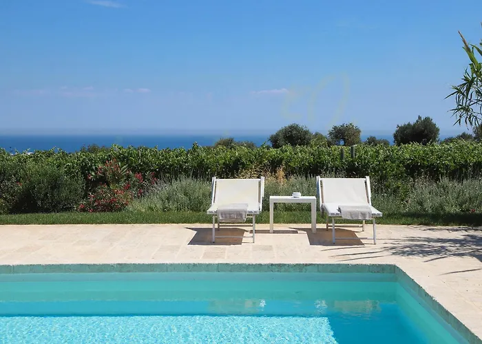 Td Trulli Del Podere Trulli W Pool Scenic View *